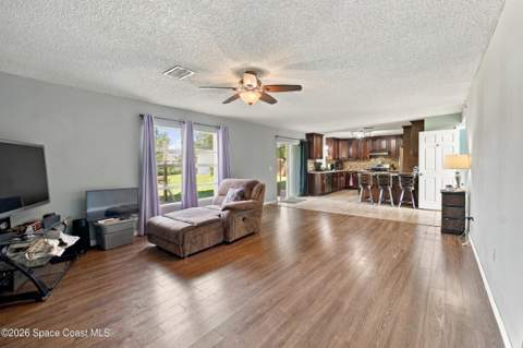 1015 Flower Street, Palm Bay FL - photo 9 of 24