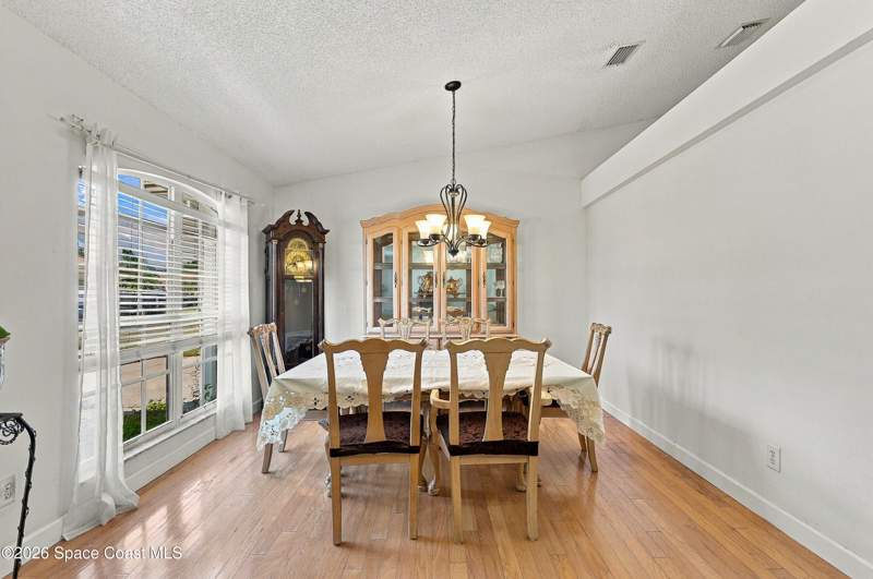 3 bedroom Single Family Residence at 1165 Ida Way, Holiday Springs at Suntree, Melbourne — photo 3