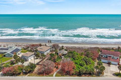 215 Glengarry Avenue, Melbourne Beach FL - photo 7 of 65
