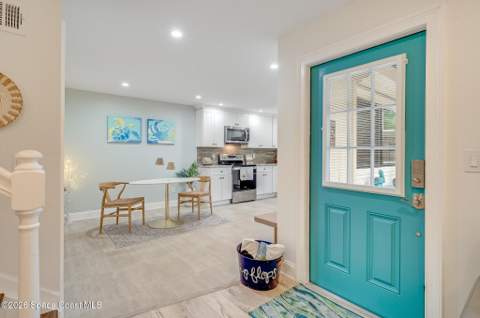 3184 Beach Winds Court, Melbourne Beach FL - photo 16 of 57