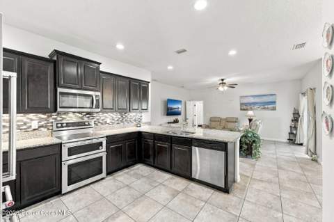 640 Flowerwood Drive, Palm Bay FL - photo 23 of 85