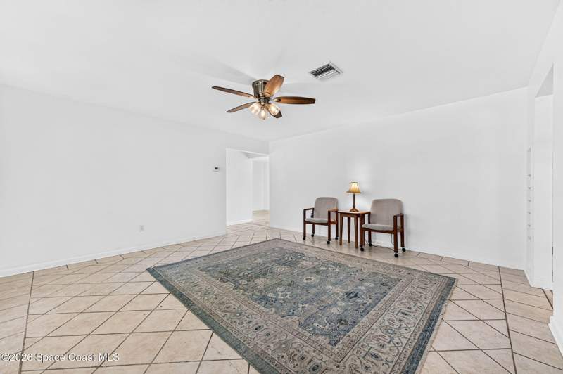 3 bedroom Single Family Residence at 1949 Harrison Avenue, Bowe Gardens Sec B, Melbourne — photo 4
