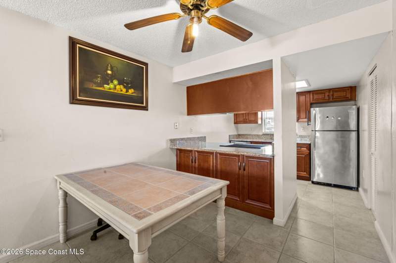 2 bedroom Condominium at 105 Bristol Lane, English Park Condo, Melbourne — photo 5