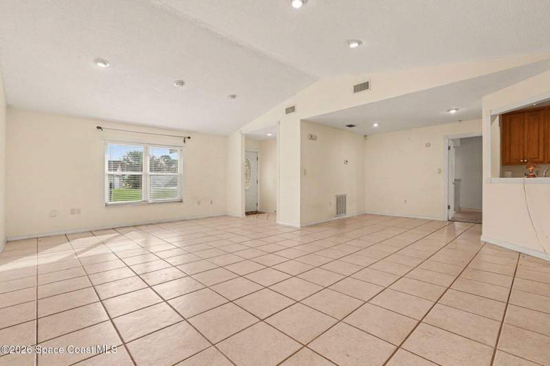 3 bedroom Single Family Residence at 798 Hernandes Avenue, Port Malabar Unit 12, Palm Bay — photo 5