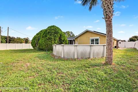 798 Hernandes Avenue, Palm Bay FL - photo 15 of 16