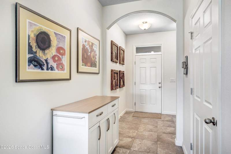 4 bedroom Single Family Residence at 1334 Musgrass Circle, Sawgrass Lakes Phase Two C and D, West Melbourne — photo 3