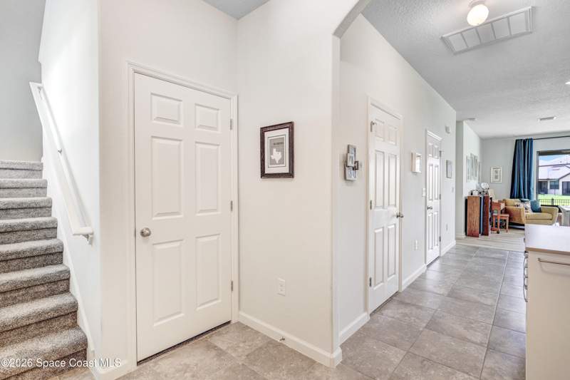 4 bedroom Single Family Residence at 1334 Musgrass Circle, Sawgrass Lakes Phase Two C and D, West Melbourne — photo 4