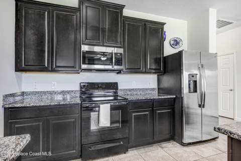 1334 Musgrass Circle, West Melbourne FL - photo 7 of 41