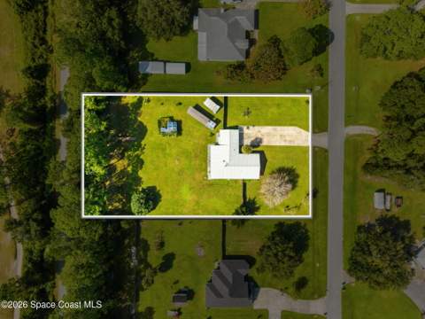 3620 Wood Duck Drive, Mims FL - photo 11 of 44