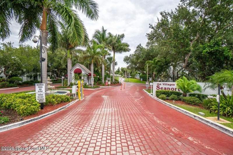 2 bedroom Condominium at 302 Seaport Boulevard #T83, The Villages of Seaport Condo, Cape Canaveral — photo 2