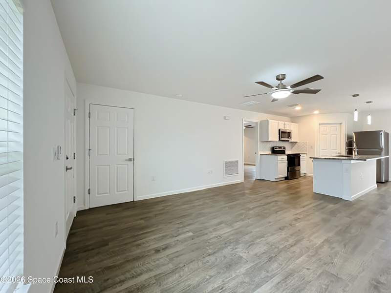 3 bedroom Single Family Residence at 1390 Mariner Avenue, Port Malabar Unit 16, Palm Bay — photo 4
