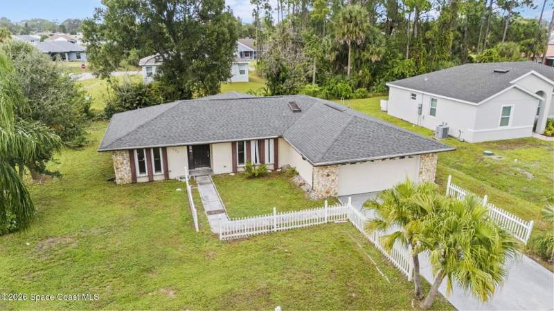 3 bedroom Single Family Residence at 999 Pyracantha Street, Port Malabar Unit 14, Palm Bay — photo 3