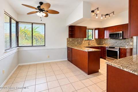 315 Parkside Place, Satellite Beach FL - photo 9 of 34