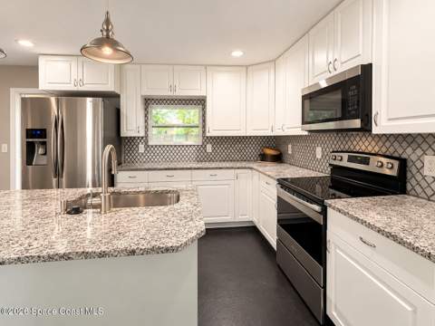1890 White Sands Drive, Titusville FL - photo 6 of 20