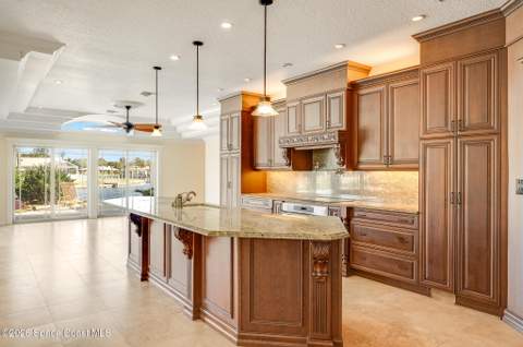 278 Hiawatha Way, Melbourne Beach FL - photo 16 of 56