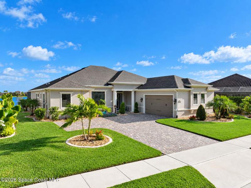 4 bedroom Single Family Residence at 8307 Crimson Drive, Stonecrest, Melbourne — photo 4
