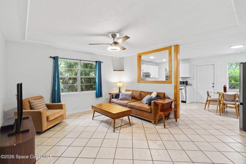 4 bedroom Single Family Residence at 2734 Fountainhead Boulevard, Fountainhead Unit 4, Melbourne — photo 3