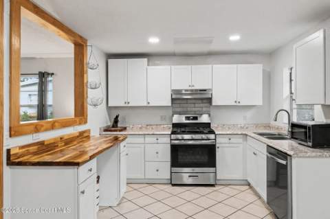2734 Fountainhead Boulevard, Melbourne FL - photo 8 of 27