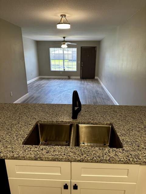1810 Long Iron Drive #302, Rockledge FL - photo 11 of 24
