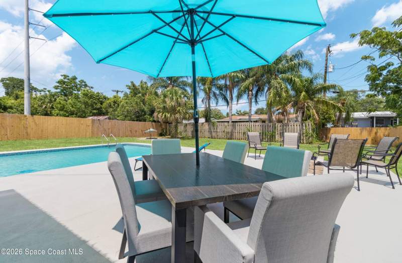 5 bedroom Single Family Residence at 4425 Stuart Avenue, Indian River Heights, Titusville — photo 4