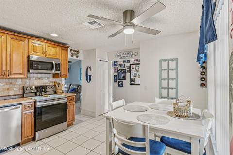 1559 Starboard Street, Palm Bay FL - photo 14 of 37