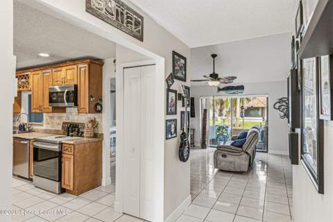 1559 Starboard Street, Palm Bay FL - photo 9 of 37