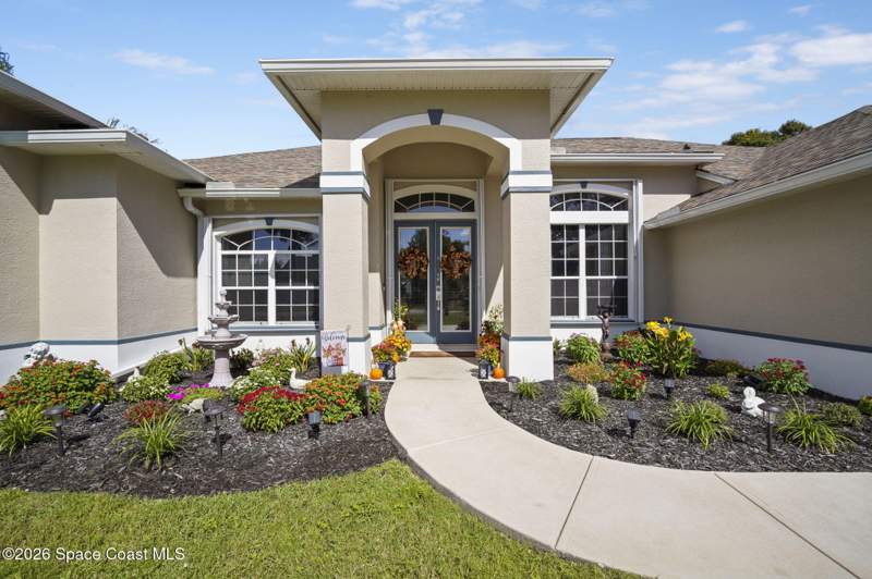 4 bedroom Single Family Residence at 874 Woodbine Drive, Bridgewater Phase 2, Merritt Island — photo 3