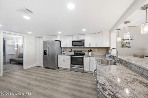 401 Jimmy Buffett Mem Highway #122, Satellite Beach FL - photo 10 of 28
