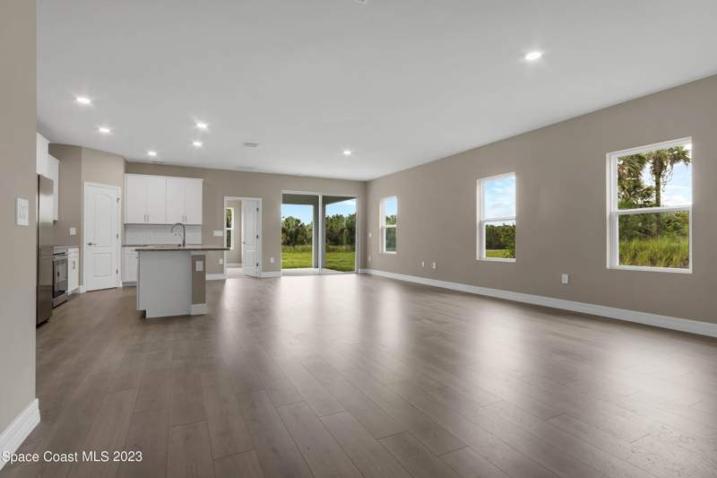 4 bedroom Single Family Residence at 1766 Hallendale Avenue, Port Malabar Unit 32, Palm Bay — photo 3