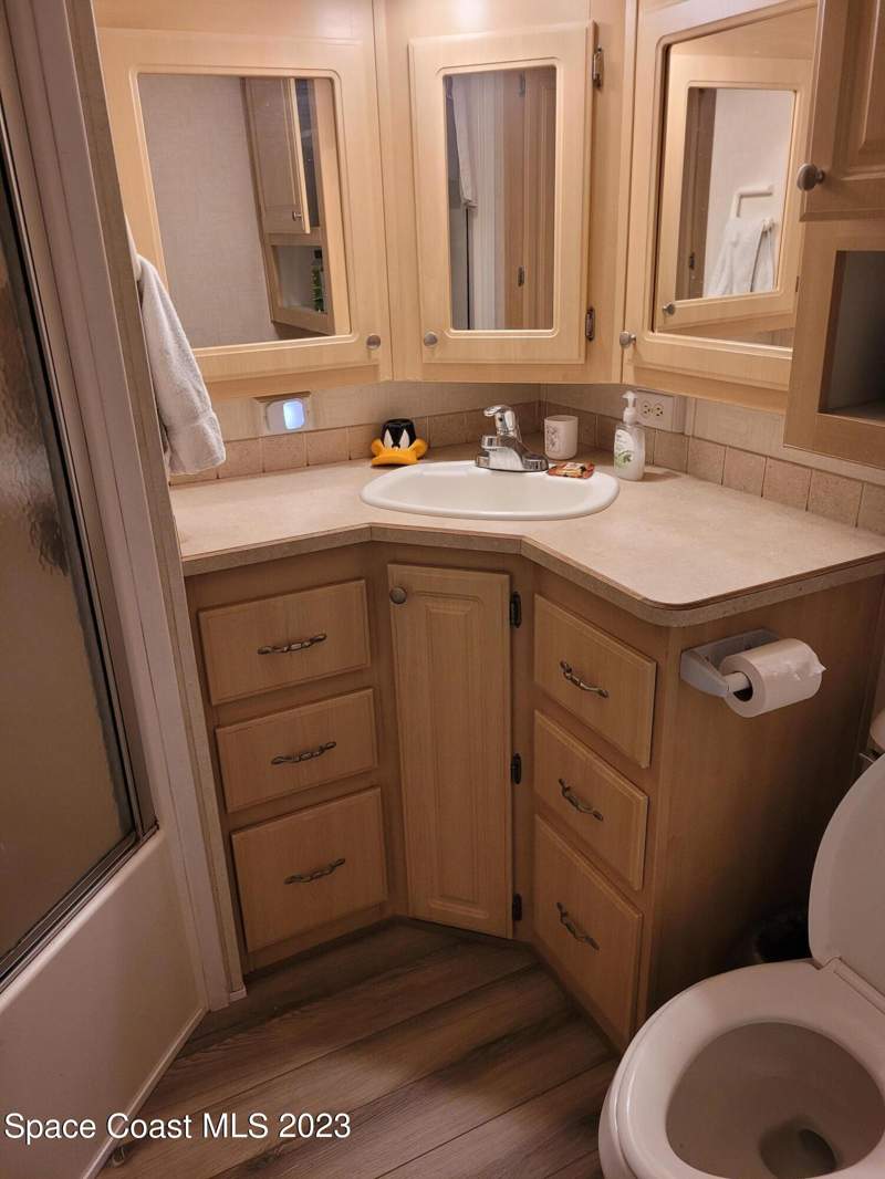 3 bedroom Manufactured Home at 3382 Dockside Lane, Melbourne Beach, Melbourne Beach — photo 3