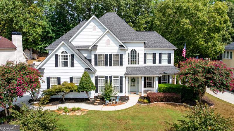 5 bedroom Single Family Residence at 260 Lake Forest Drive, Summergrove, Newnan — photo 1