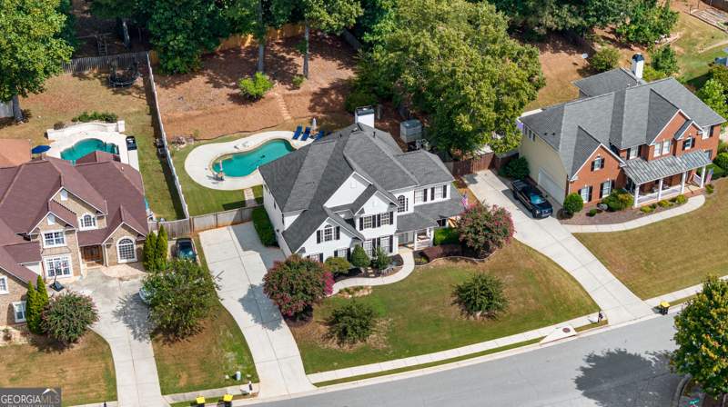 5 bedroom Single Family Residence at 260 Lake Forest Drive, Summergrove, Newnan — photo 5