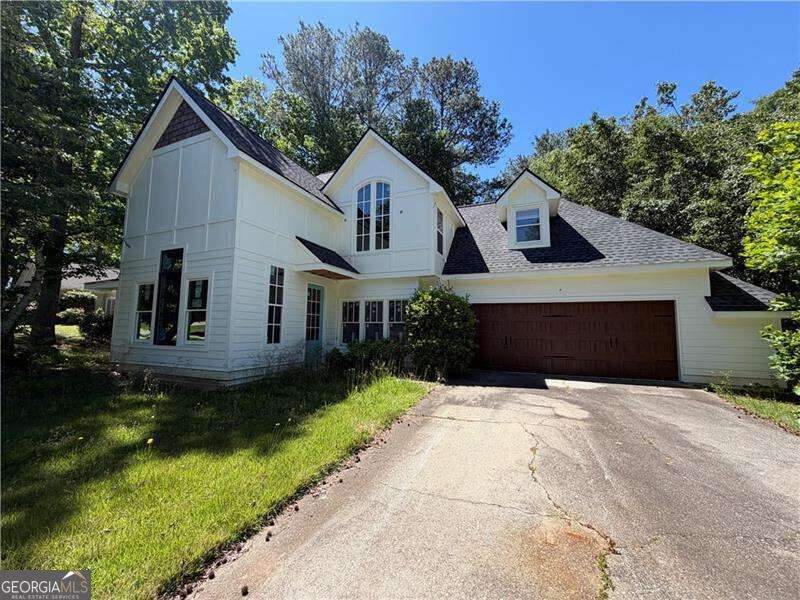 4 bedroom Single Family Residence at 5271 Oglethorpe Court, Savannah Square, Powder Springs — photo 3