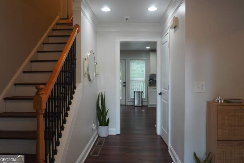 4 bedroom Single Family Residence at 251 Heathridge Lane, Heathridge, Mableton — photo 5