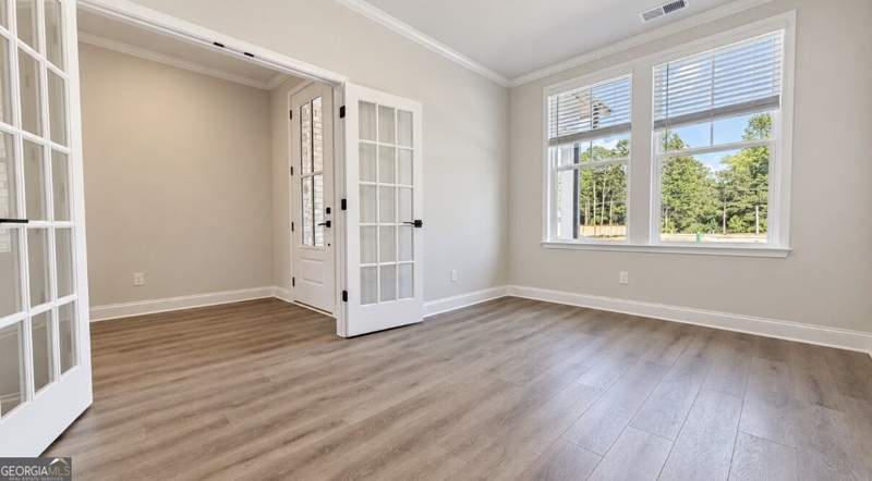 4 bedroom Single Family Residence at 389 Grand Wehunt Drive, Wehunt Meadows, Hoschton — photo 3