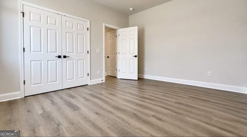 4 bedroom Single Family Residence at 389 Grand Wehunt Drive, Wehunt Meadows, Hoschton — photo 4
