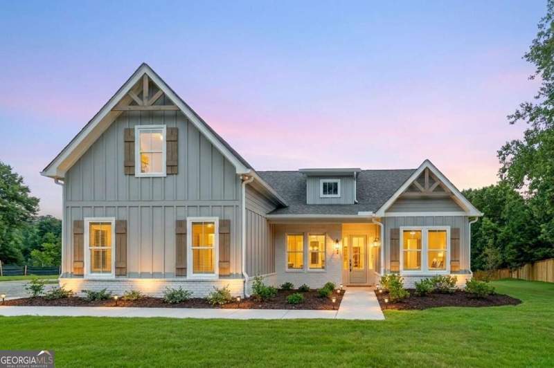 4 bedroom Single Family Residence at 8550 Old Keith Bridge Road, n/a, Gainesville — photo 1