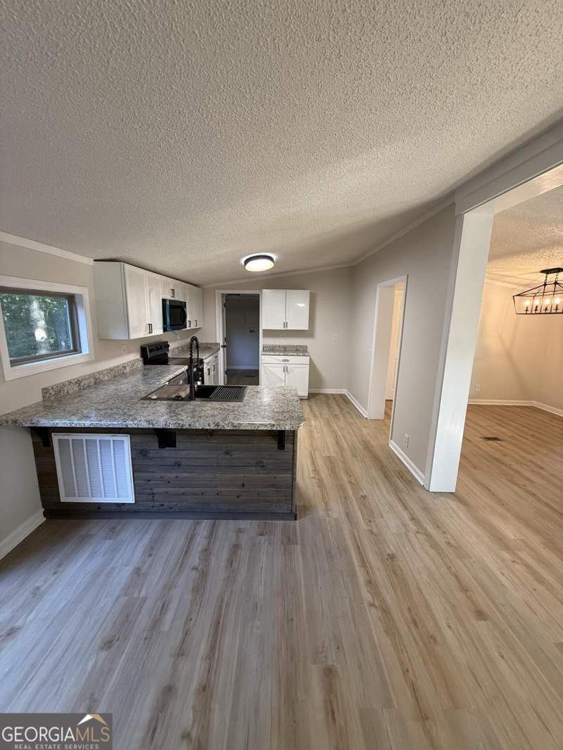3 bedroom Manufactured Home,Single Family Residence at 194 Adams Road, N/A, Jefferson — photo 5