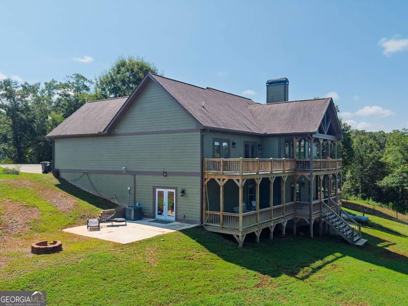 3 bedroom Single Family Residence at 452 Captains Court, Farm Hill Subdivision, Clarkesville — photo 3