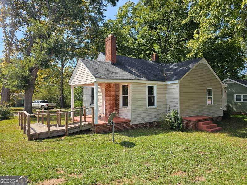 2 bedroom Single Family Residence at 846 Benson Street, MURRAY, Hartwell — photo 3