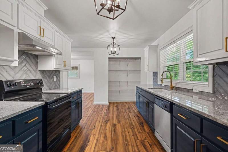 3 bedroom Single Family Residence at 312 W Downing Court, Marlborough, Jonesboro — photo 3
