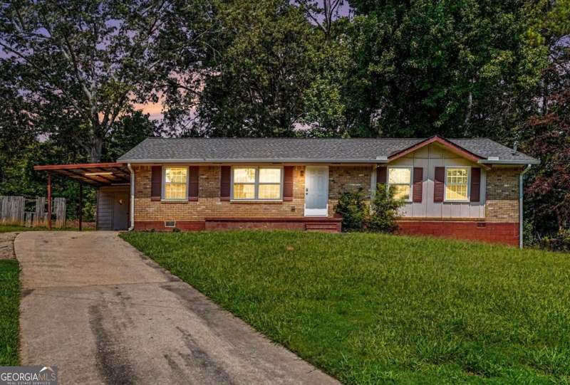 3 bedroom Single Family Residence at 312 W Downing Court, Marlborough, Jonesboro — photo 1