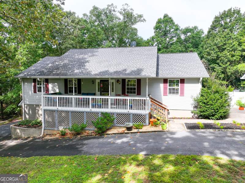 3 bedroom Single Family Residence at 20 Hickory Forest Lane, none, Kingston — photo 1