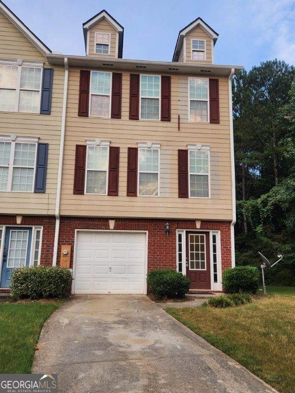 3 bedroom Townhouse at 1736 Redan, Redan Square, Lithonia — photo 1