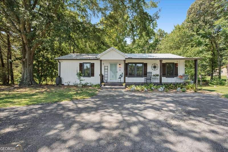 3 bedroom Single Family Residence at 149 Holder Rd, none, Dallas — photo 2
