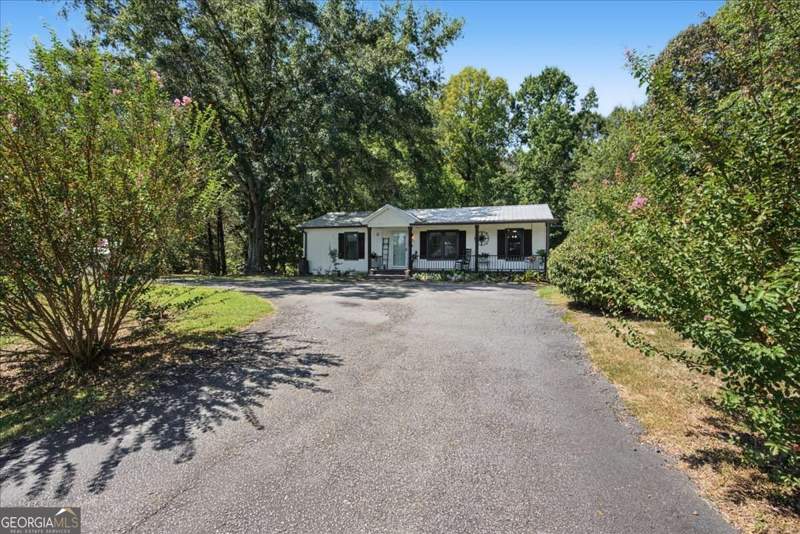 3 bedroom Single Family Residence at 149 Holder Rd, none, Dallas — photo 3