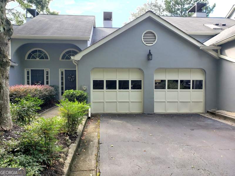 3 bedroom Condominium at 3776 Ashford Lake Court, Ashford Lake, Brookhaven — photo 1