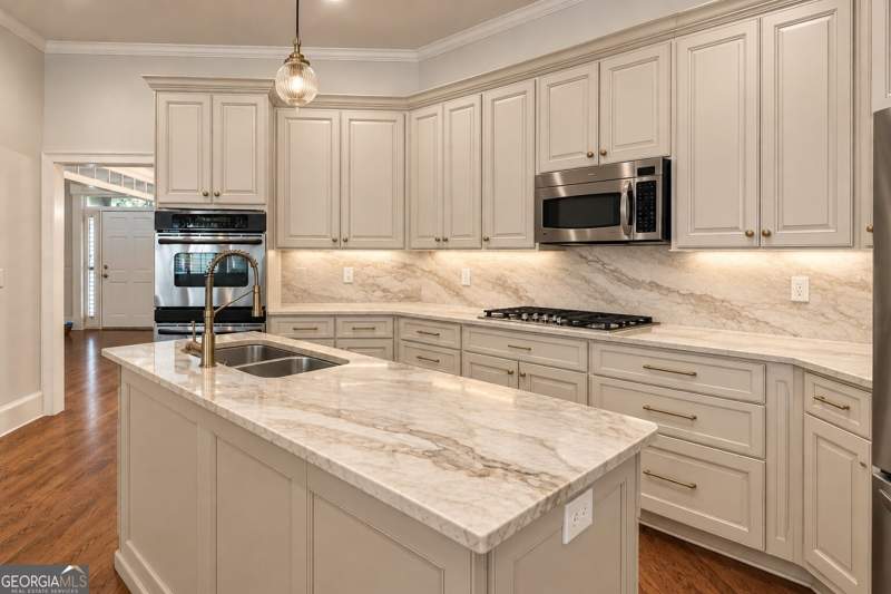 5 bedroom Single Family Residence at 525 Big Bend Trail, Wild Timber, Sugar Hill — photo 4