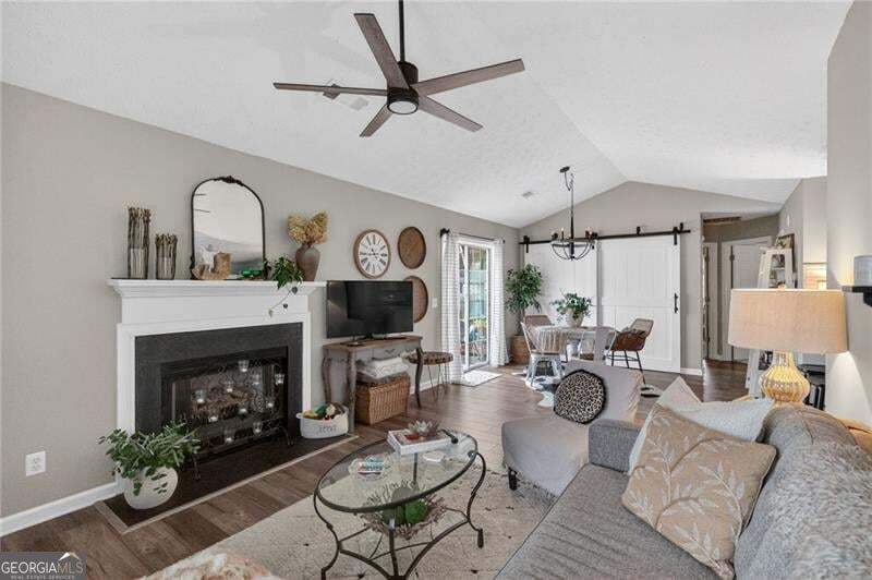 2 bedroom Single Family Residence at 513 Stanford Place, Daventry Village, Woodstock — photo 5