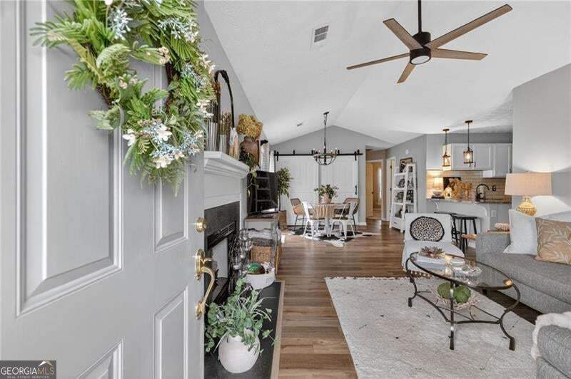 2 bedroom Single Family Residence at 513 Stanford Place, Daventry Village, Woodstock — photo 4